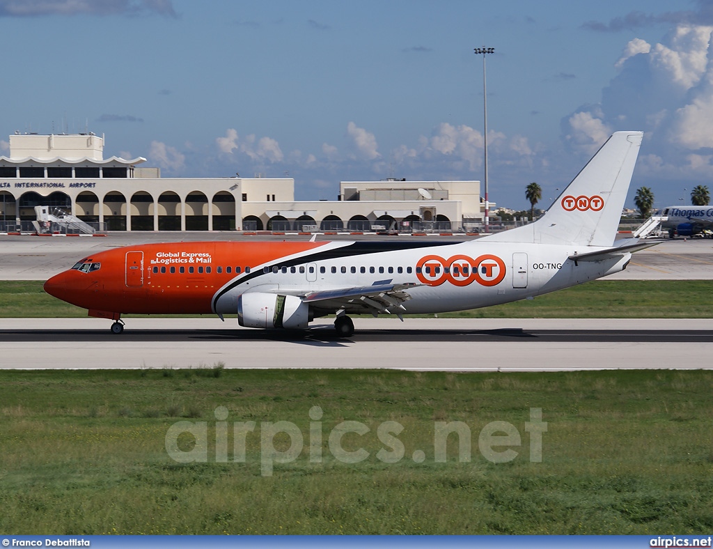 OO-TNG, Boeing 737-300, TNT Airways