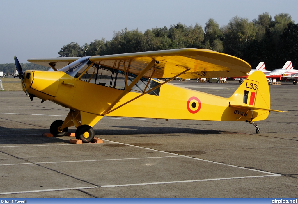 OO-VIW, Piper L-18C Super Cub, Private