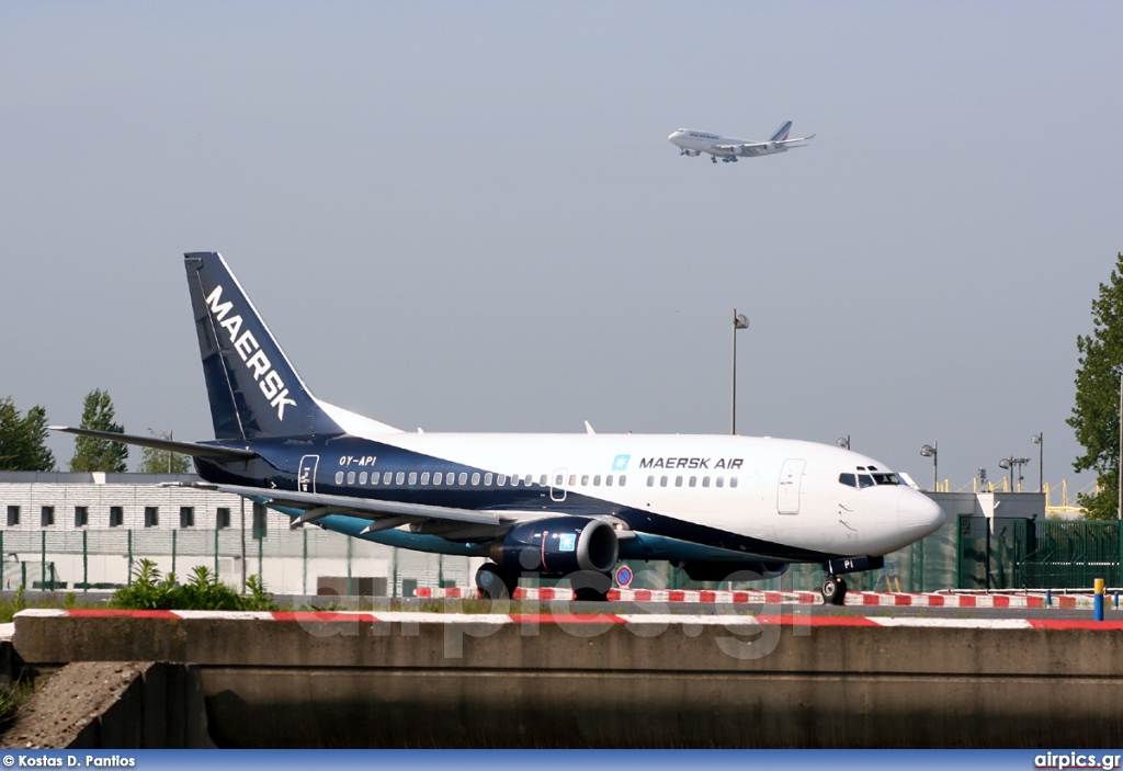 OY-API, Boeing 737-500, Maersk Air