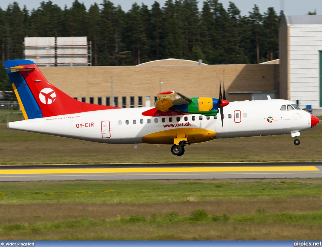 OY-CIR, ATR 42-300, Danish Air Transport