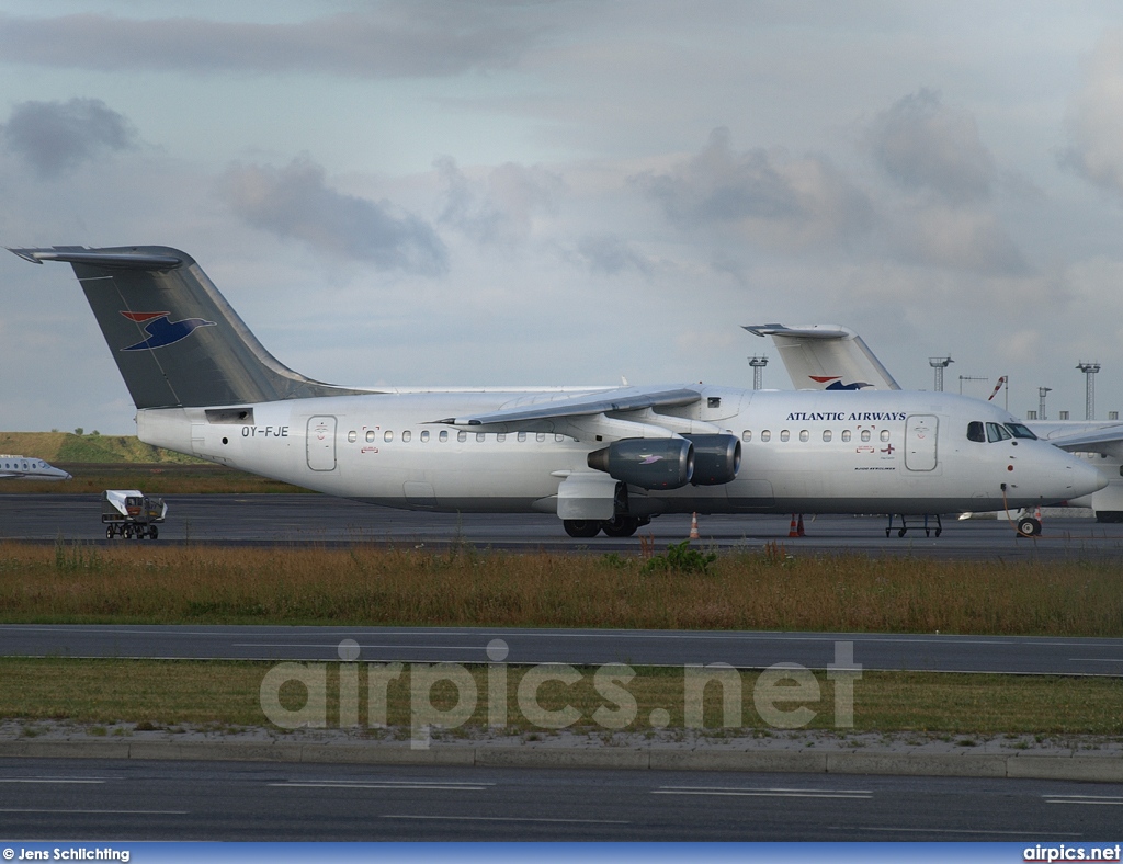 OY-FJE, British Aerospace Avro RJ100, Atlantic Airways