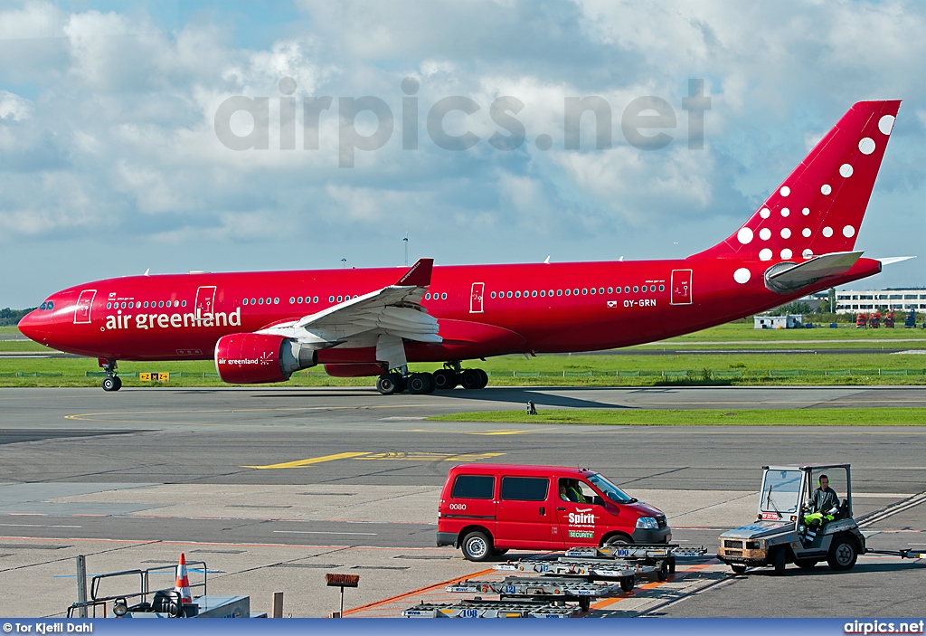 OY-GRN, Airbus A330-200, Air Greenland