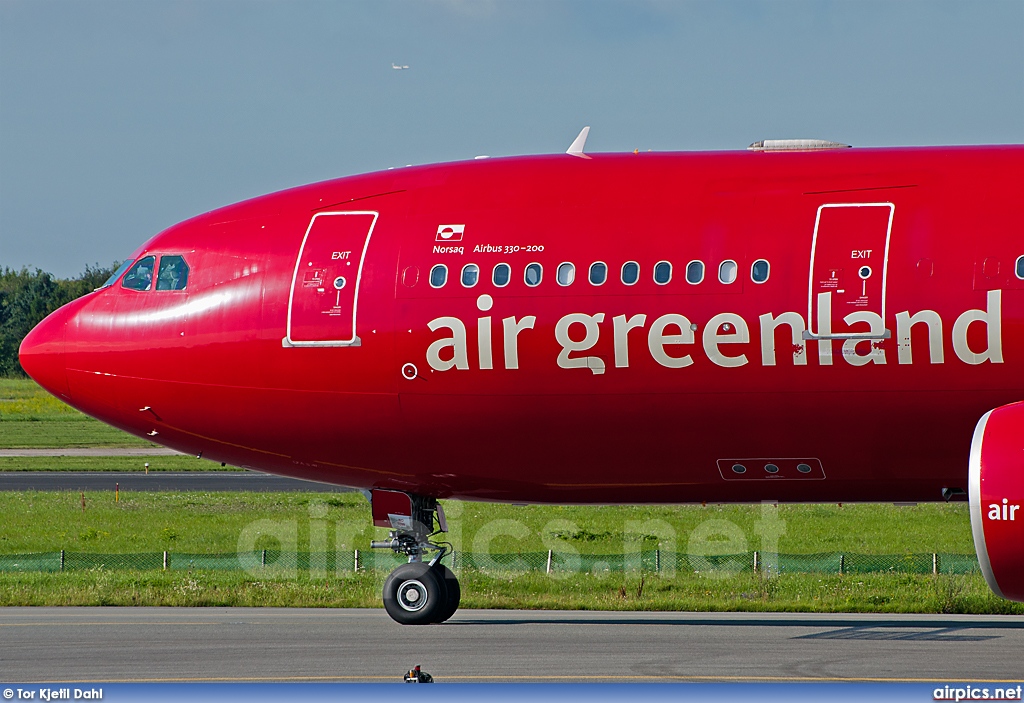 OY-GRN, Airbus A330-200, Air Greenland