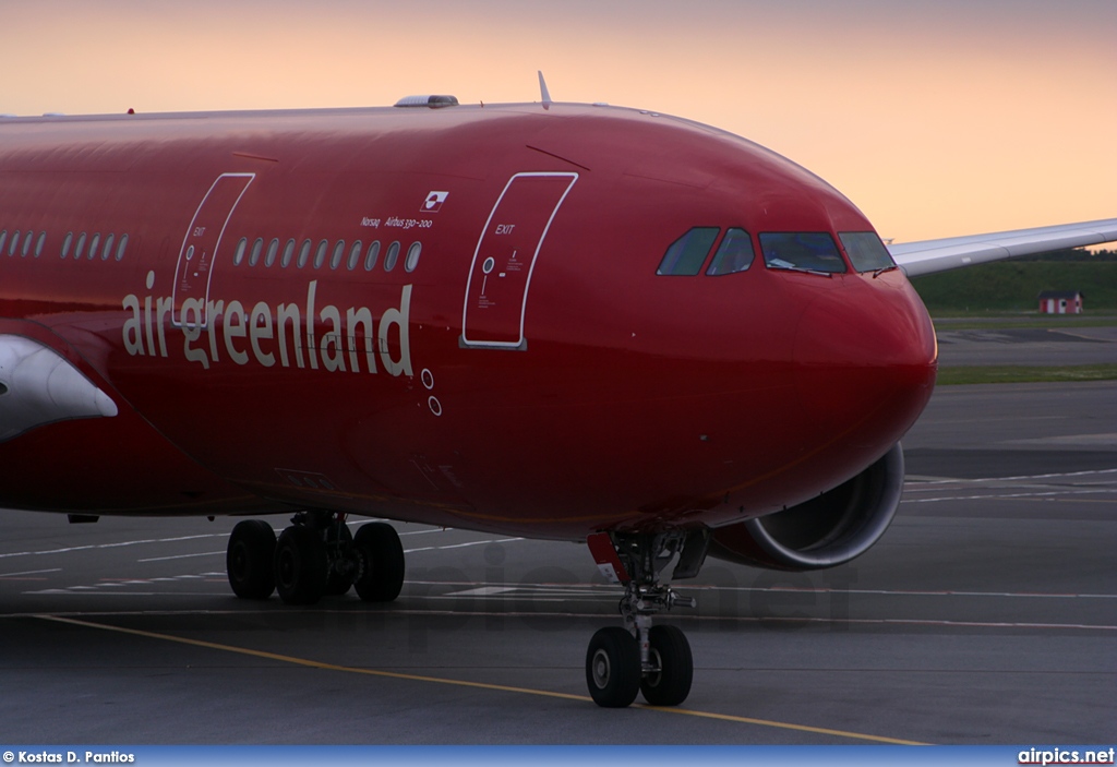 OY-GRN, Airbus A330-200, Air Greenland