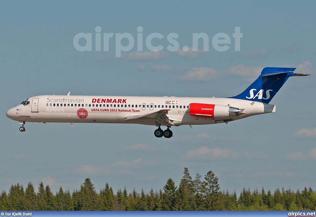 OY-KHU, McDonnell Douglas MD-87, Scandinavian Airlines System (SAS)