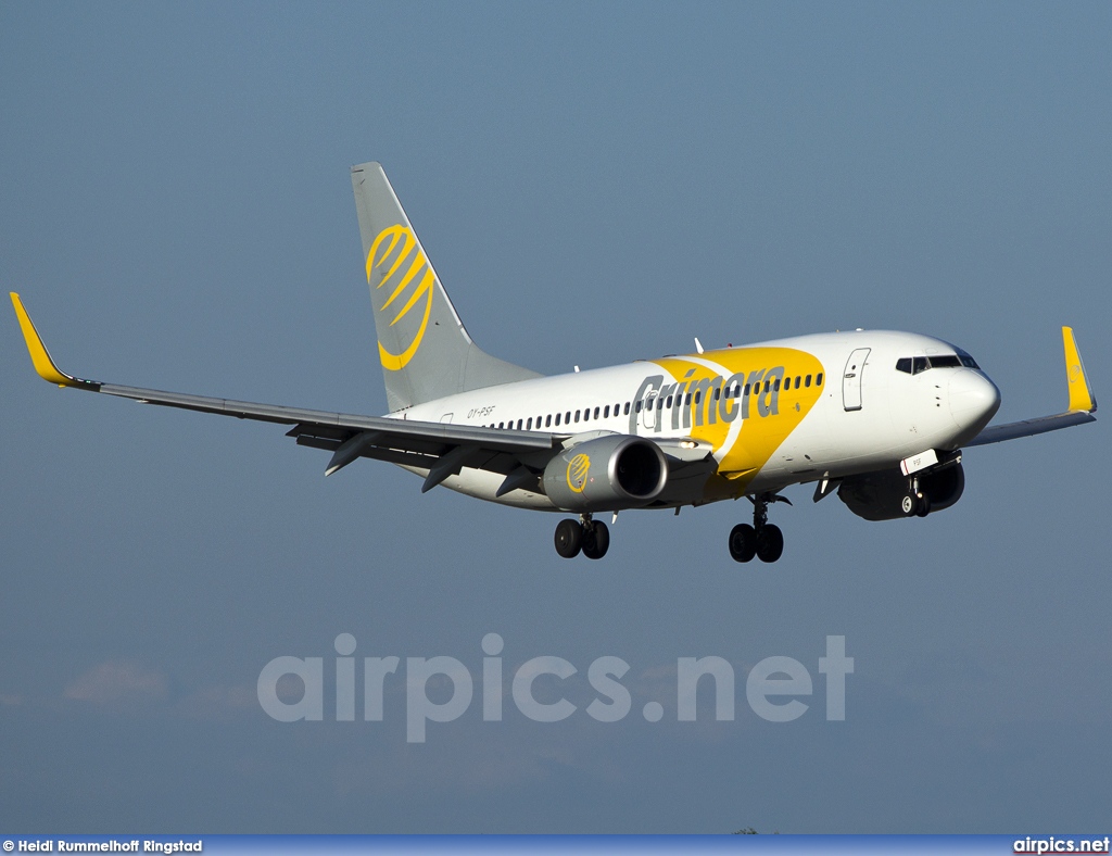 OY-PSF, Boeing 737-700, Primera Air Scandinavia