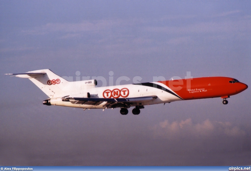 OY-SES, Boeing 727-200Adv-F, TNT Airways
