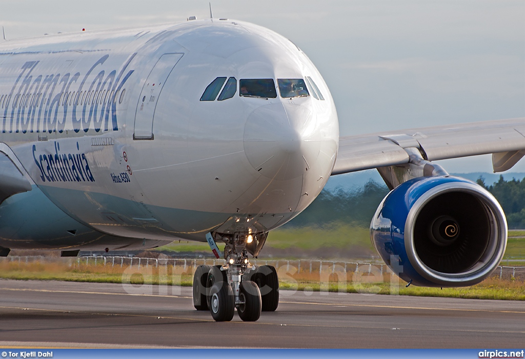 OY-VKG, Airbus A330-300, Thomas Cook Airlines Scandinavia