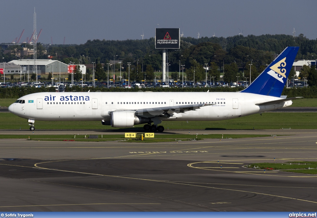 P4-KCA, Boeing 767-300ER, Air Astana