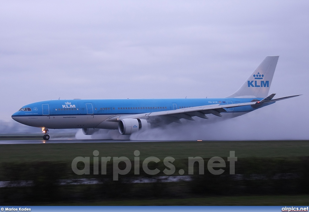 PH-AOE, Airbus A330-200, KLM Royal Dutch Airlines