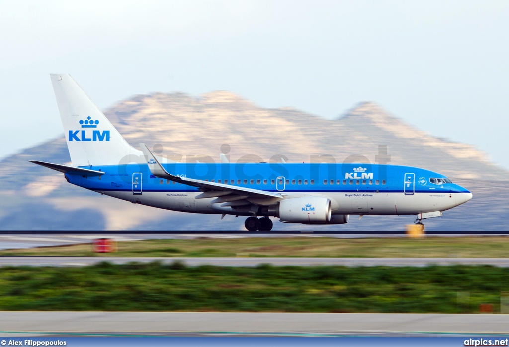 PH-BGL, Boeing 737-700, KLM Royal Dutch Airlines