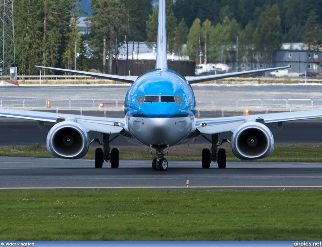 PH-BGR, Boeing 737-700, KLM Royal Dutch Airlines