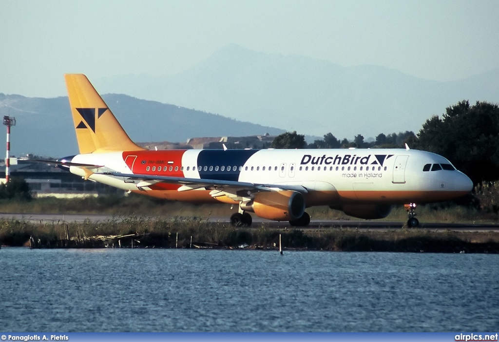 PH-BMC, Airbus A320-200, DutchBird