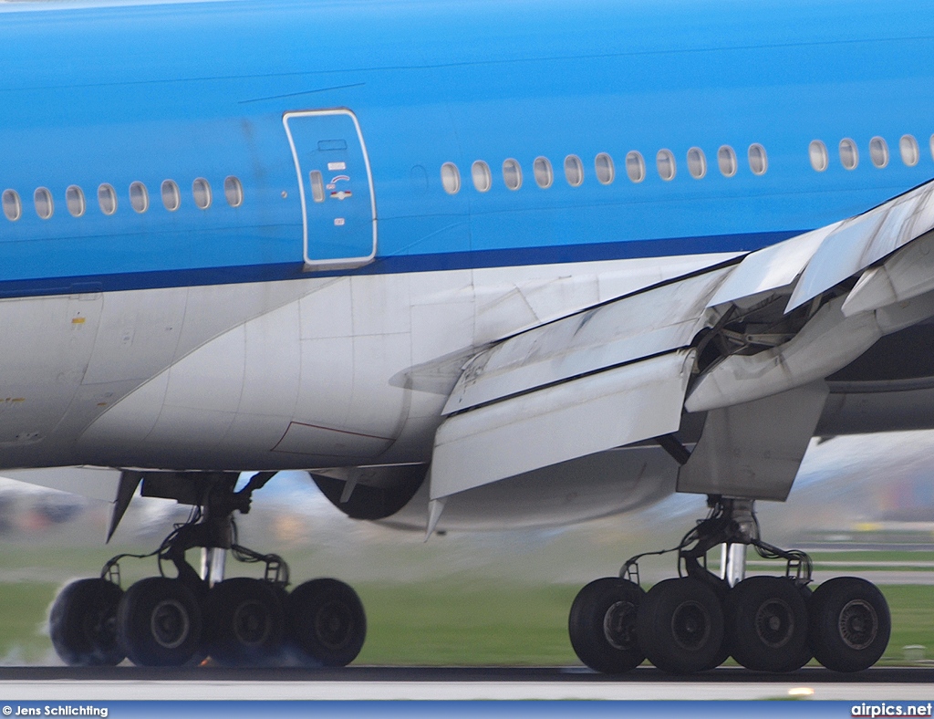 PH-BQO, Boeing 777-200ER, KLM Royal Dutch Airlines