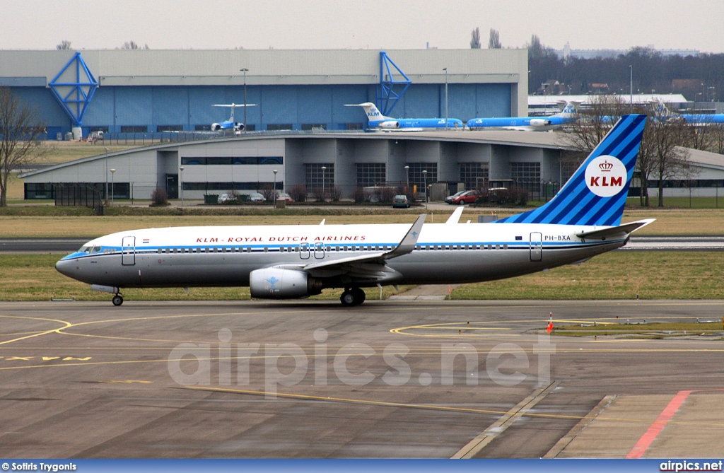 PH-BXA, Boeing 737-800, KLM Royal Dutch Airlines