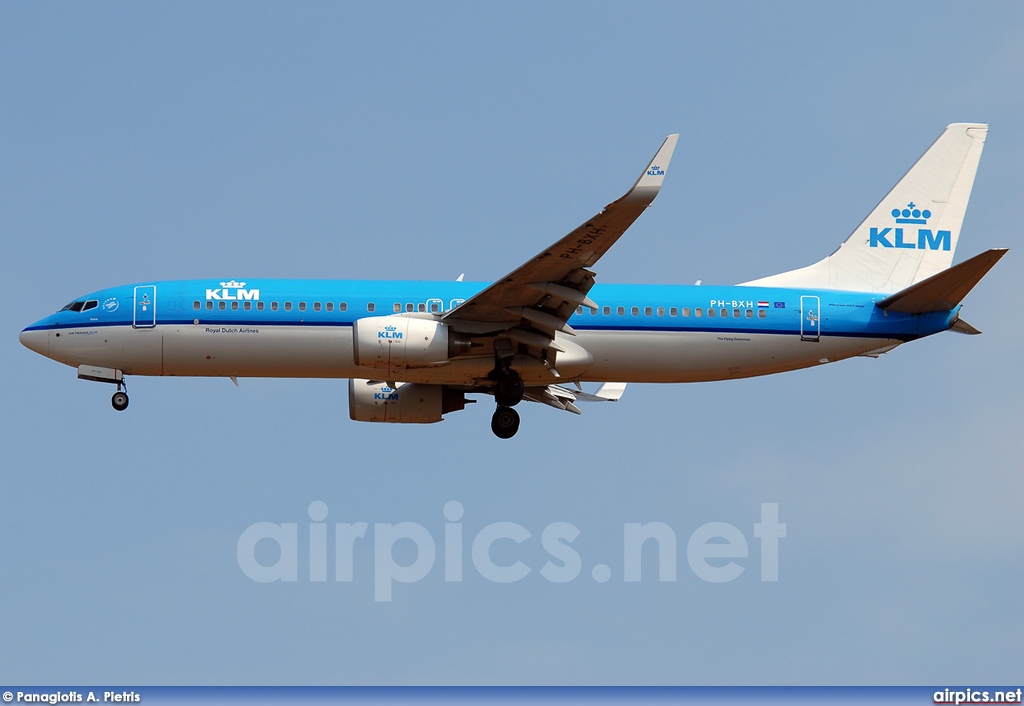 PH-BXH, Boeing 737-800, KLM Royal Dutch Airlines