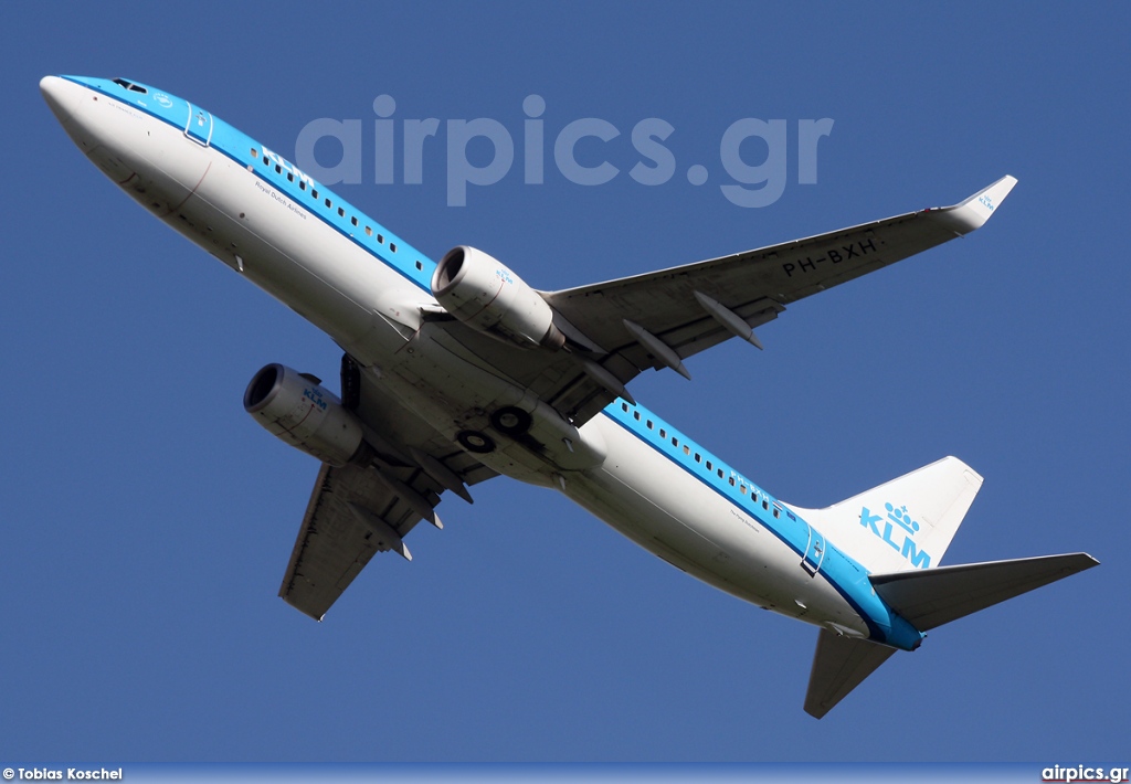 PH-BXH, Boeing 737-800, KLM Royal Dutch Airlines