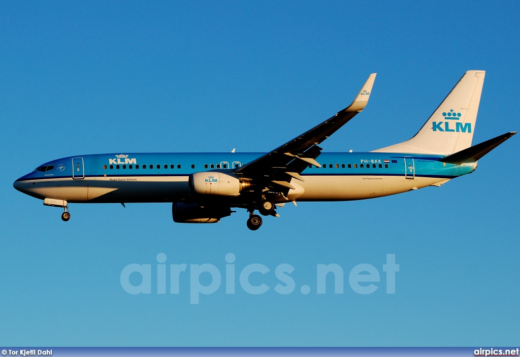 PH-BXK, Boeing 737-800, KLM Royal Dutch Airlines
