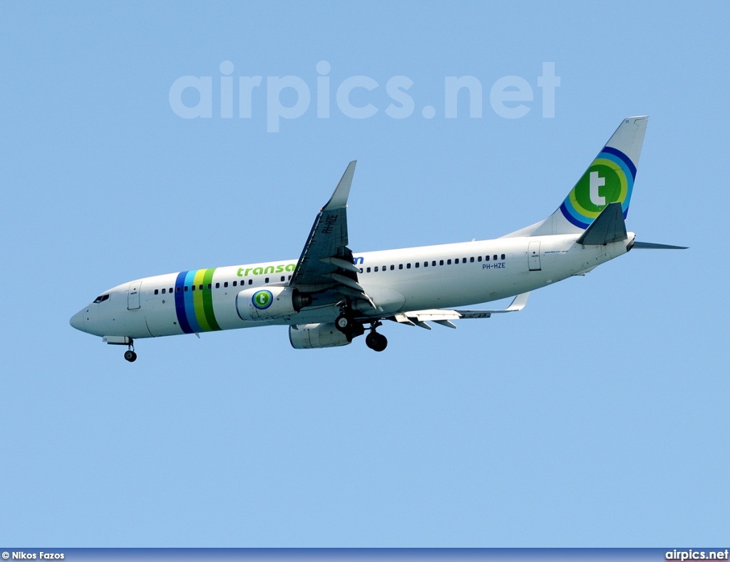 PH-HZE, Boeing 737-800, Transavia