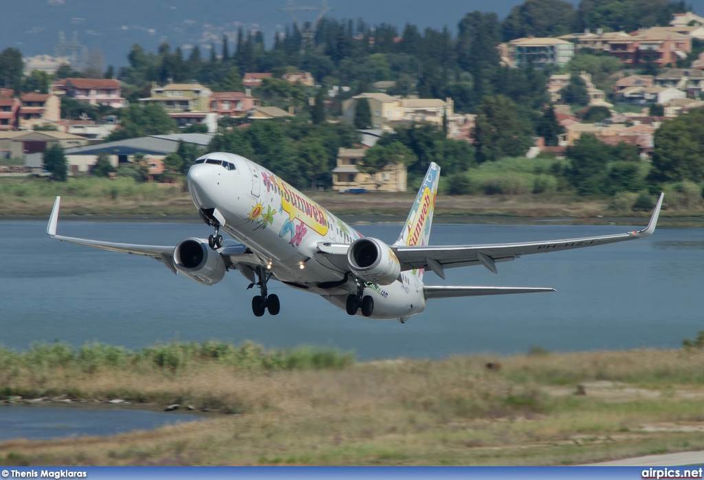 PH-HZJ, Boeing 737-800, Transavia