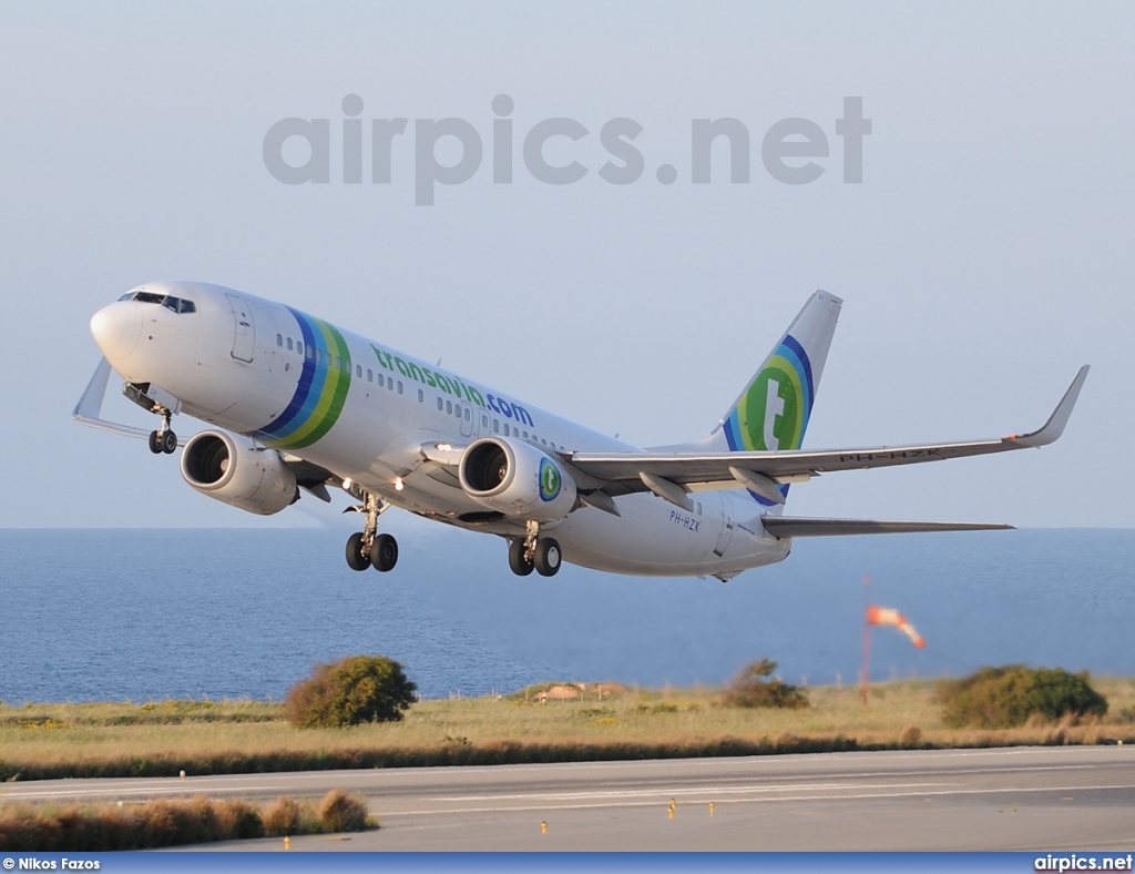 PH-HZK, Boeing 737-800, Transavia