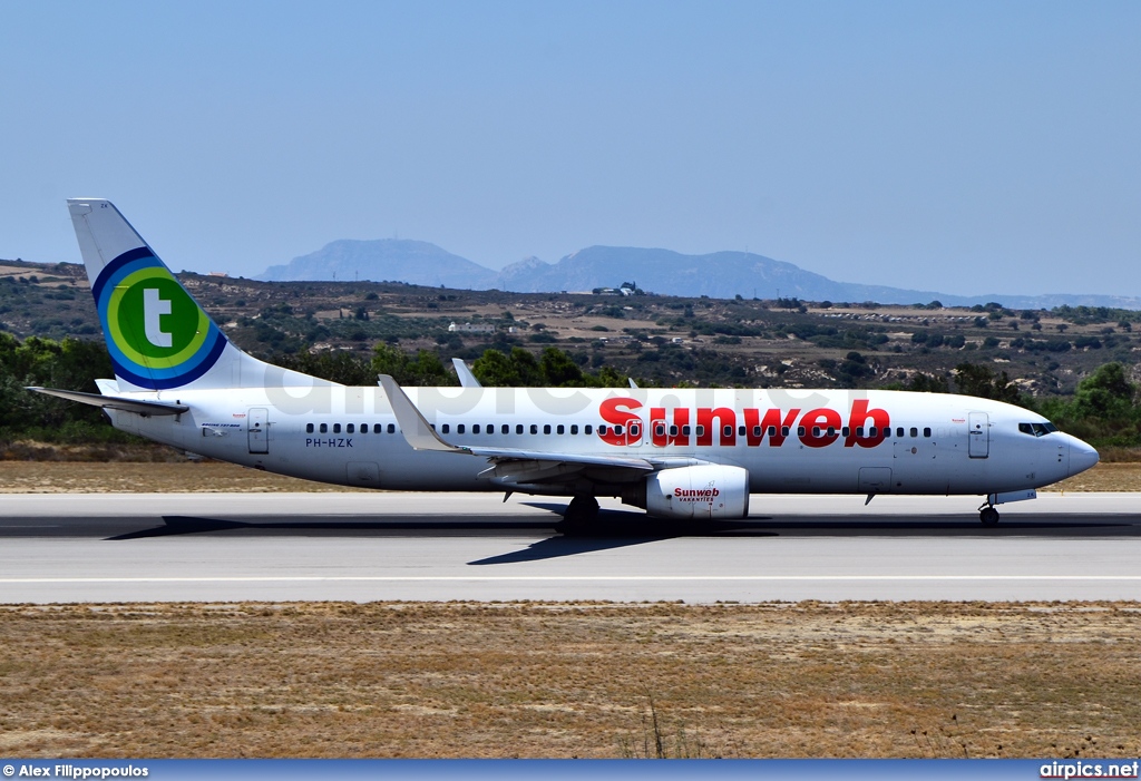 PH-HZK, Boeing 737-800, Transavia