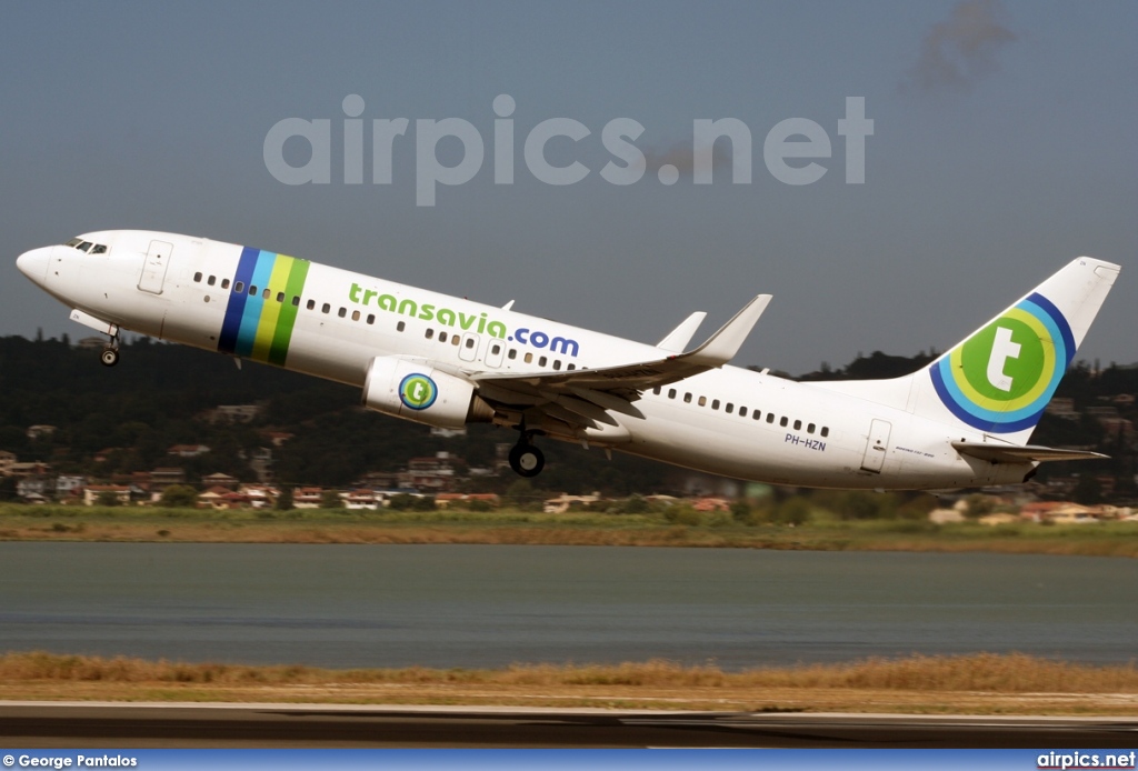 PH-HZN, Boeing 737-800, Transavia