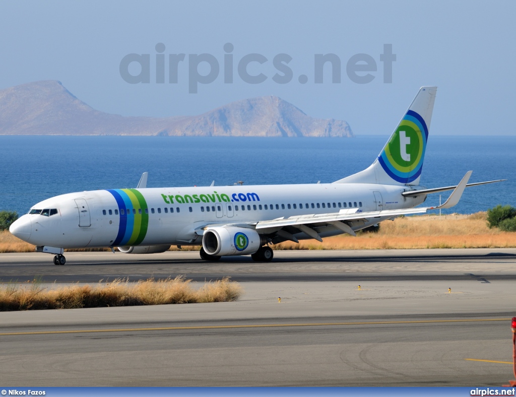 PH-HZW, Boeing 737-800, Transavia