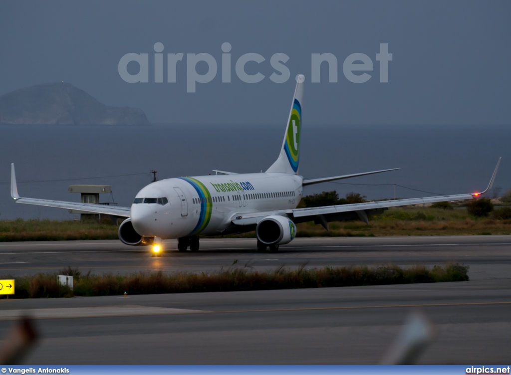 PH-HZX, Boeing 737-800, Transavia