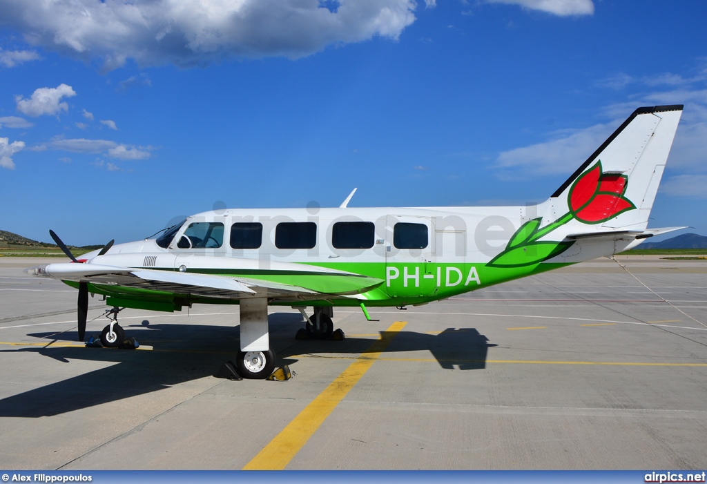 PH-IDA, Piper PA-31-350 Navajo Chieftain, Private