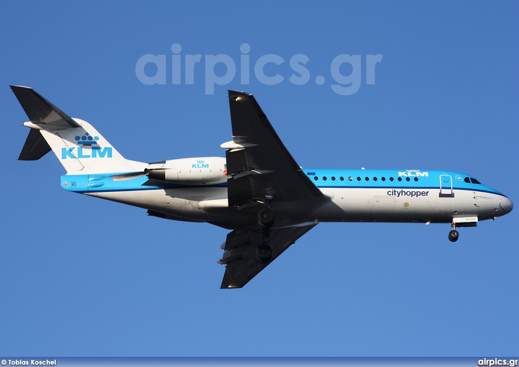 PH-KZH, Fokker 70, KLM Cityhopper