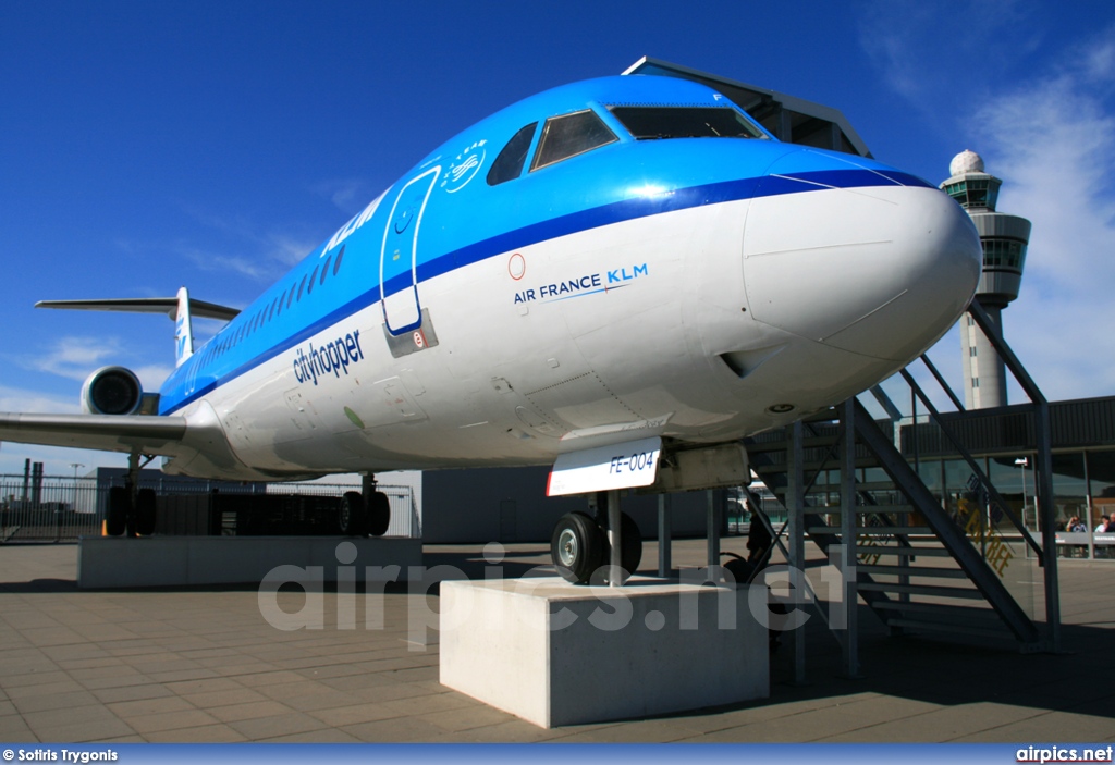 PH-OFE, Fokker F100, KLM Cityhopper