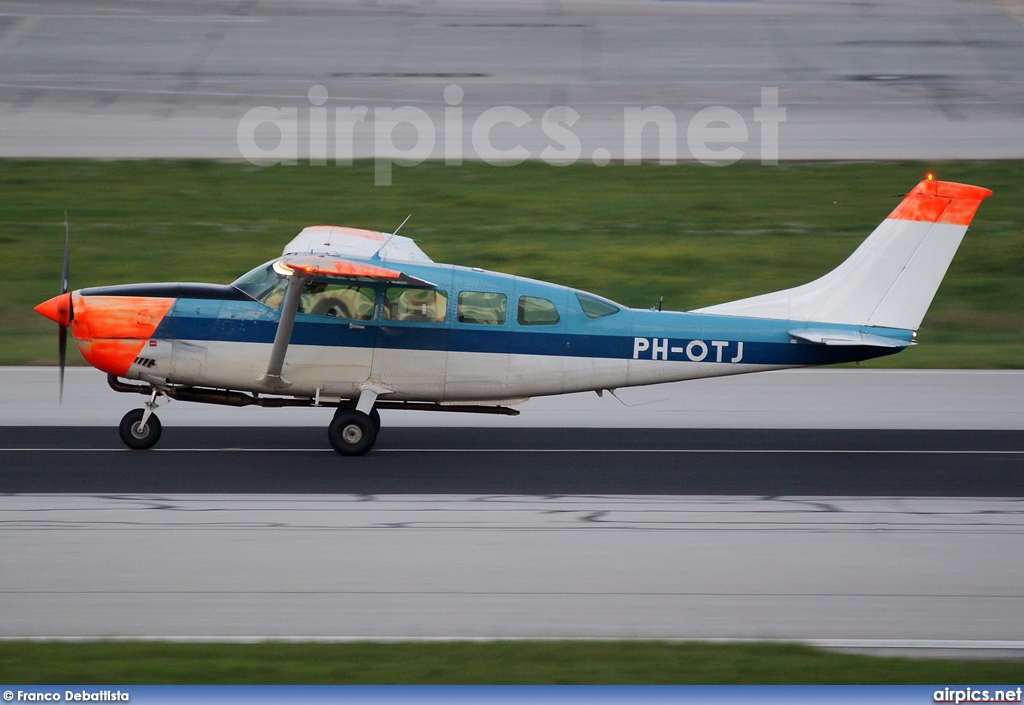 PH-OTJ, Cessna T207A Turbo Skywagon, Untitled