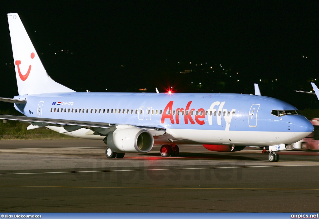 PH-TFB, Boeing 737-800, Arkefly