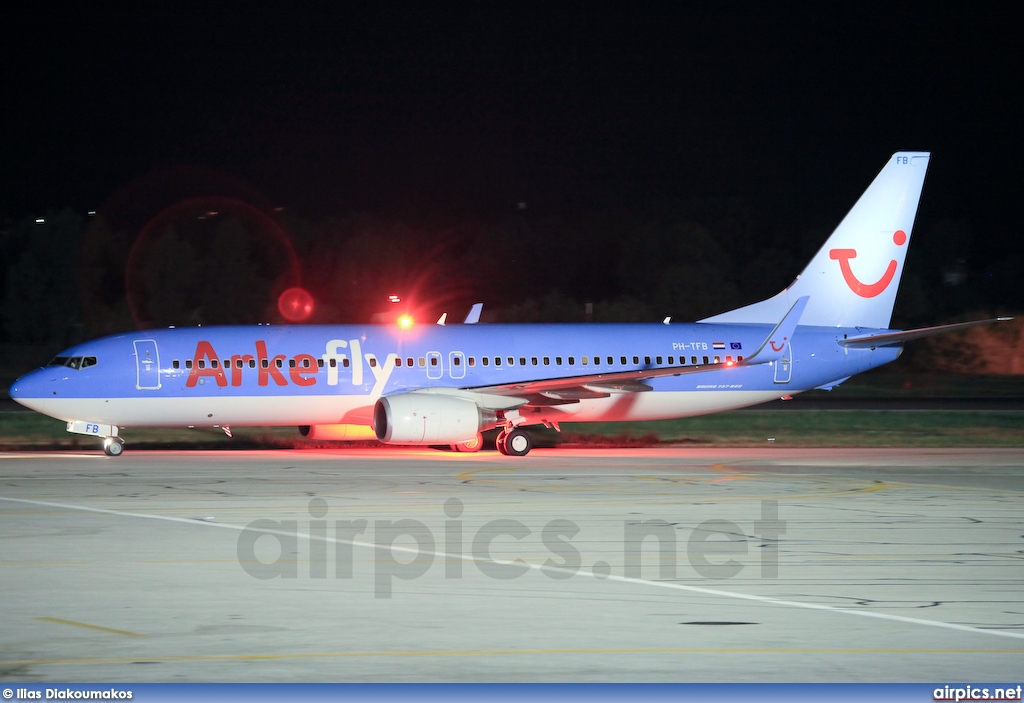 PH-TFB, Boeing 737-800, Arkefly