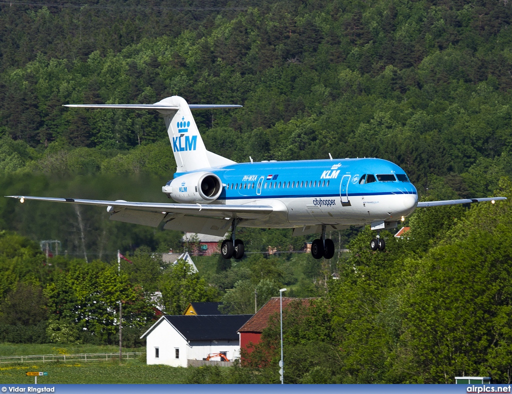 PH-WXA, Fokker 70, KLM Cityhopper