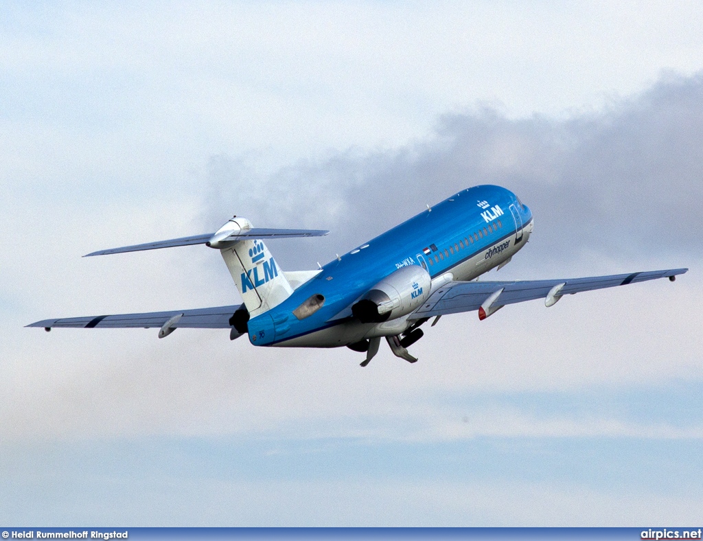 PH-WXA, Fokker 70, KLM Cityhopper