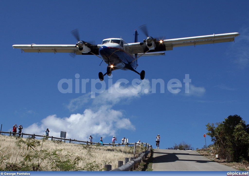 PJ-WIN, De Havilland Canada DHC-6-300 Twin Otter, Winair