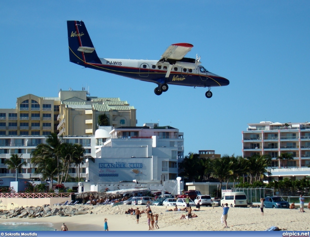 PJ-WIS, De Havilland Canada DHC-6-300 Twin Otter, Winair