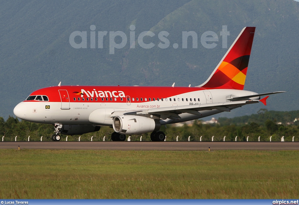 PR-AVJ, Airbus A318-100, Avianca Brasil