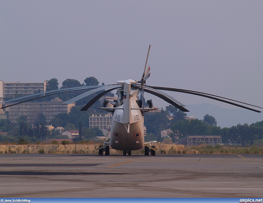 RA-06019, Mil Mi-26T, UTair