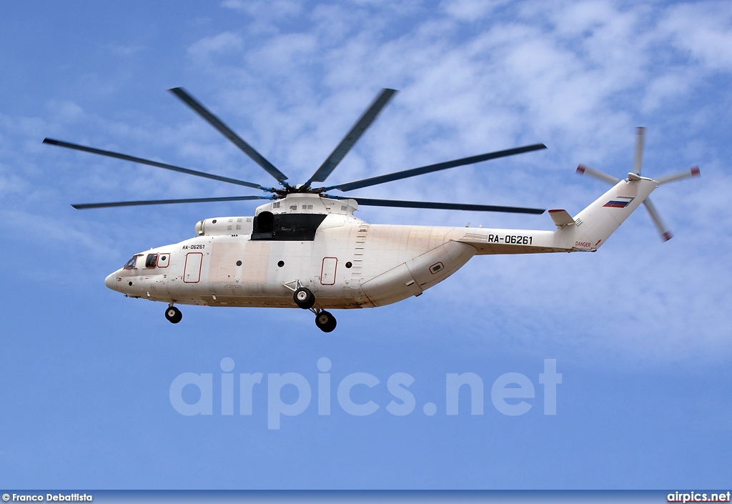 RA-06261, Mil Mi-26T, UTair