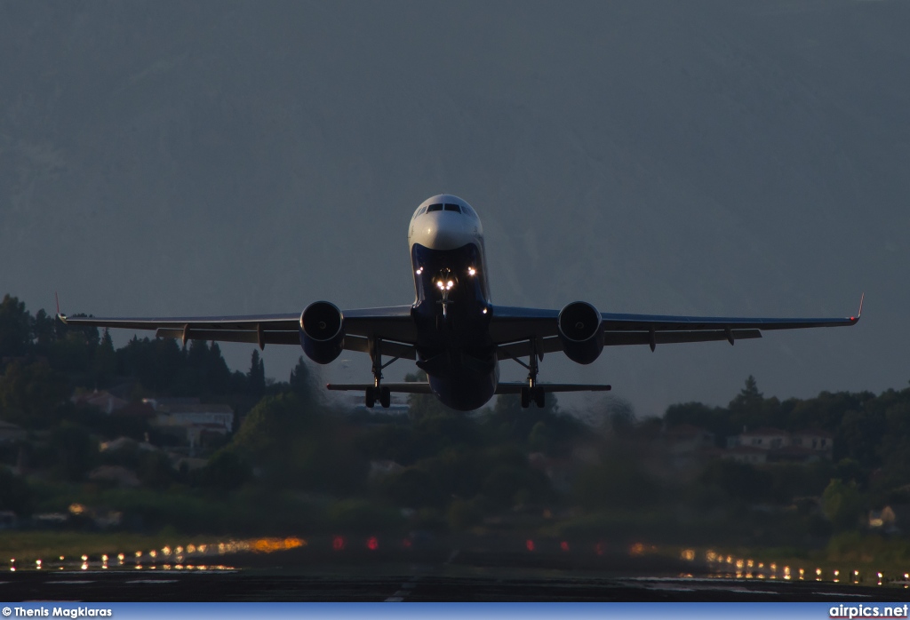 RA-64509, Tupolev Tu-214, Transaero