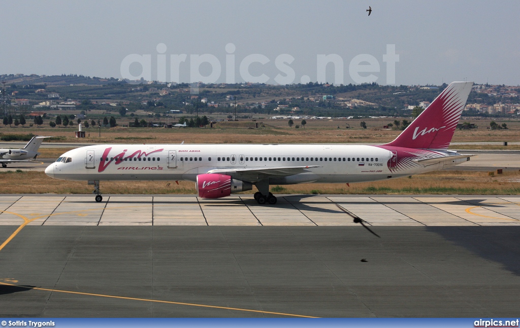 RA-73016, Boeing 757-200, VIM Airlines