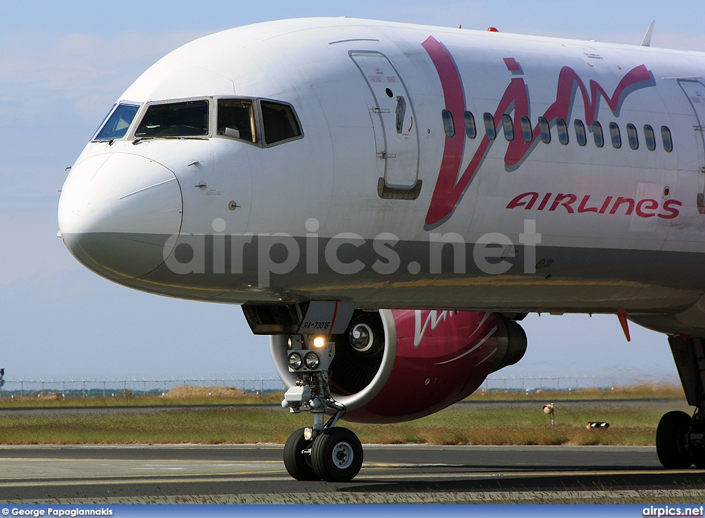 RA-73016, Boeing 757-200, VIM Airlines