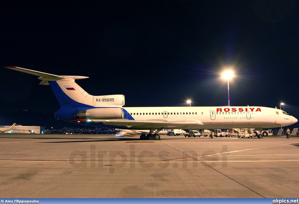 RA-85695, Tupolev Tu-154M, Rossiya Airlines