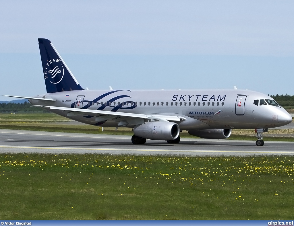 RA-89005, Sukhoi SuperJet 100-95 , Aeroflot