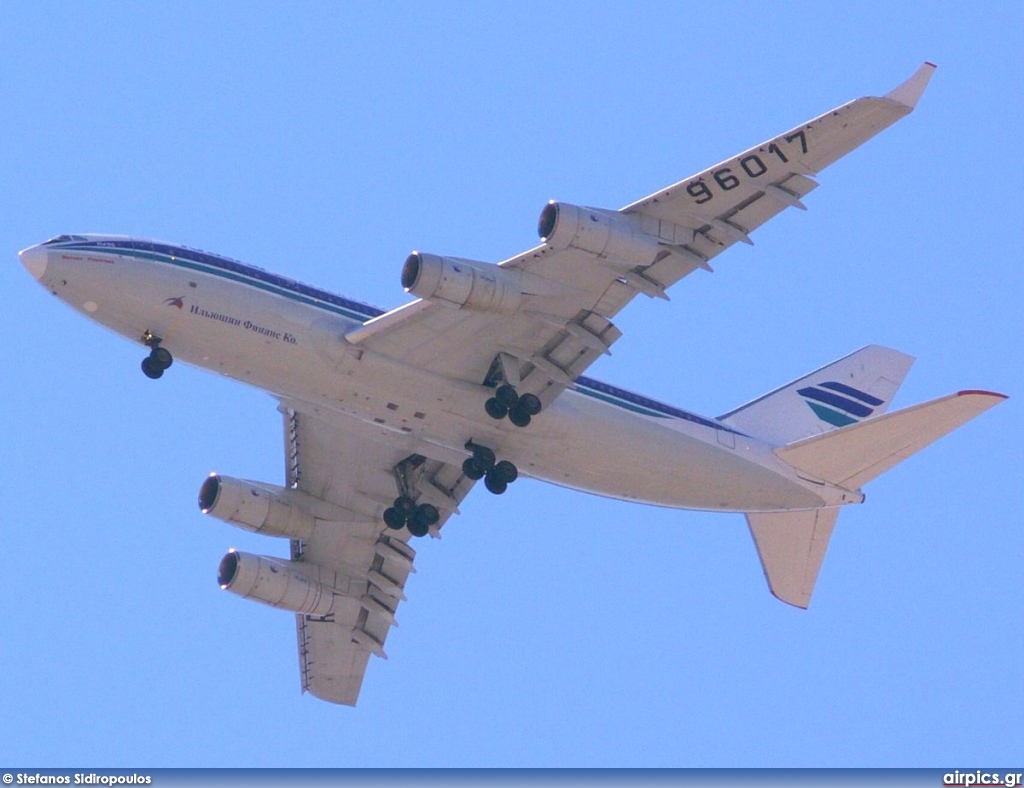 RA-96017, Ilyushin Il-96-300, KrasAir