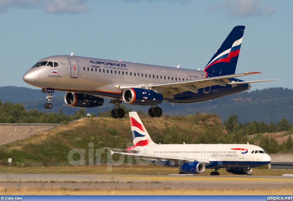 RA89001, Sukhoi SuperJet 100-95 , Aeroflot