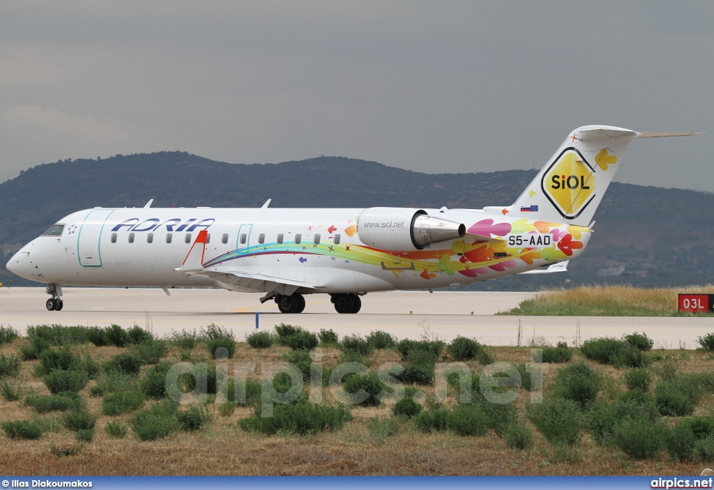 S5-AAD, Bombardier CRJ-200LR, Adria Airways